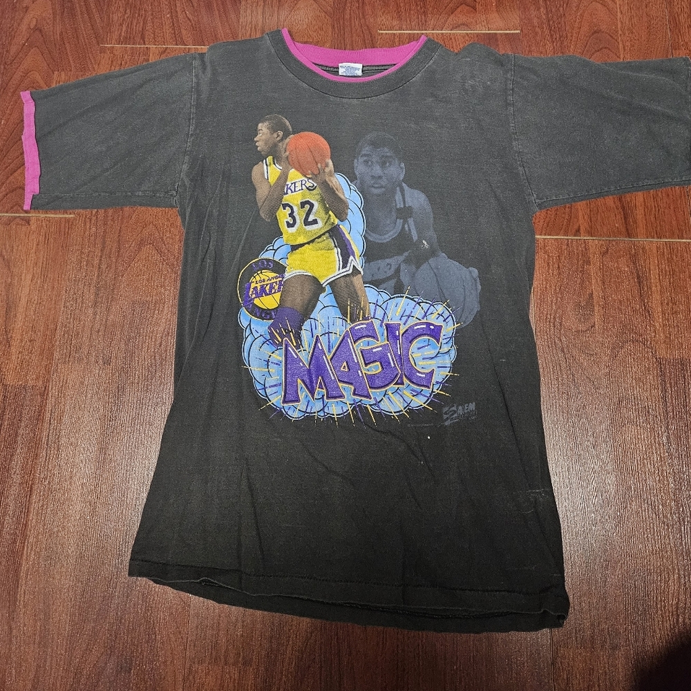 Vintage Magic Johnson Black T-Shirt